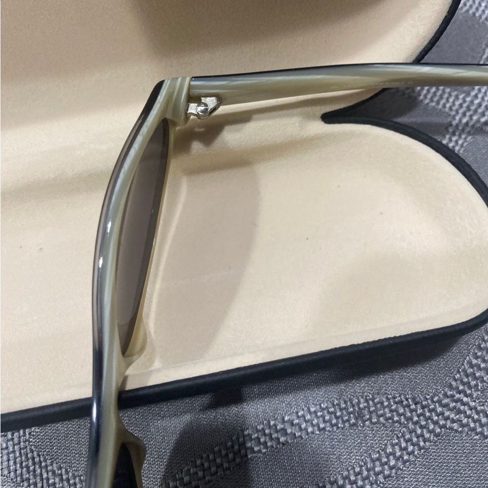 NWT Gucci  cat/ retro shaped women’s sunglasses - Picture 6 of 7